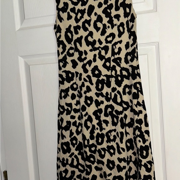 Ann Taylor Loft brand cheetah print sleeveless dress - Picture 2 of 6